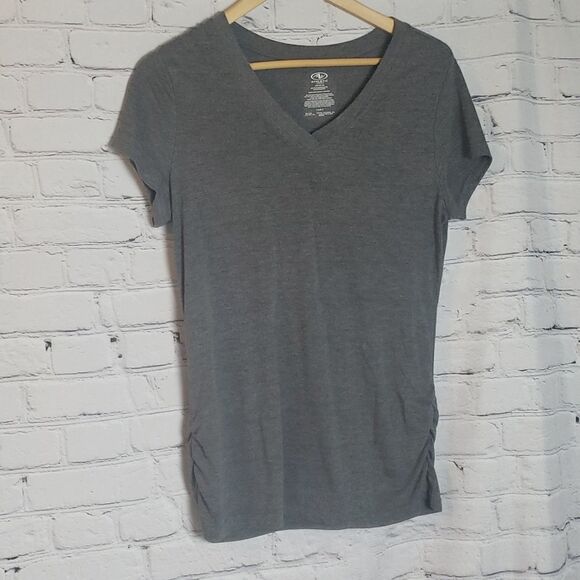 Athletic Works Top   - Picture 1 of 3